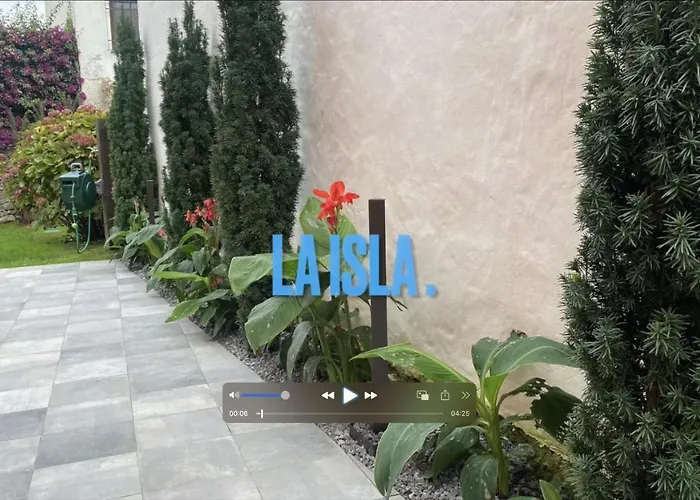 Villa Casa La Barquera -reserva Entablar Conversación- La Isla