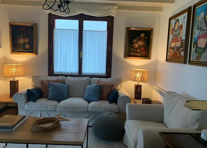 Casa La Barquera -reserva Entablar Conversación-