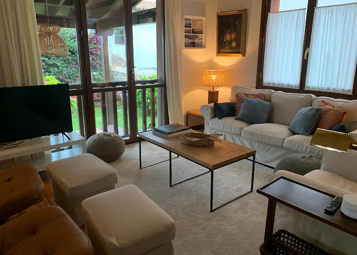 Villa Casa La Barquera -reserva Entablar Conversación- La Isla