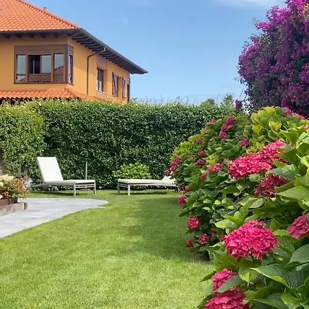 Villa Casa La Barquera -reserva Entablar Conversación- La Isla