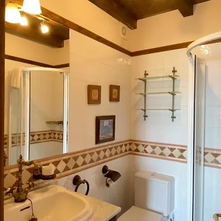 Villa Casa La Barquera -Reserva Para Entablar Conversacion- La Isla